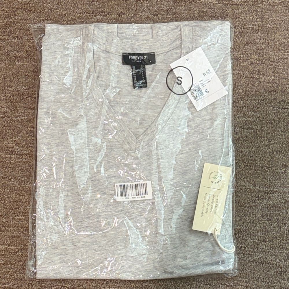 Forever 21 Heather Gray V-Neck Tee